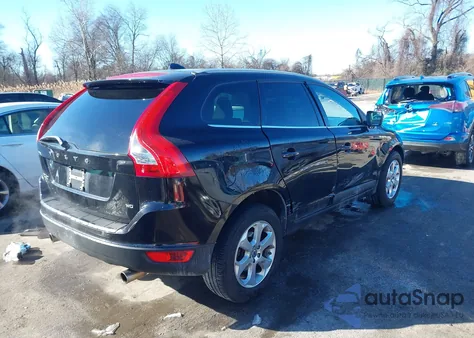 2013 Volvo Xc60 3.2 Premier из США, поврежденный, VIN YV4940DZ1D2419809